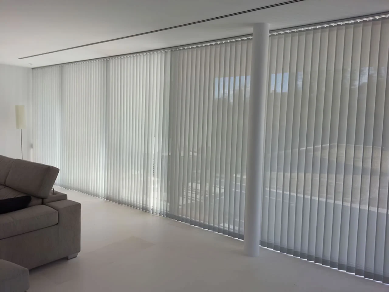 prideko-cortinas-verticales